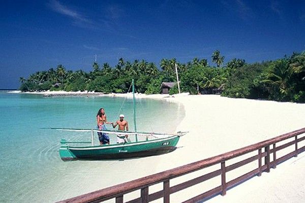 Photo : Maldives, atoll de Malé nord : Séjour à Makunudu, les doigts de pied en éventail !