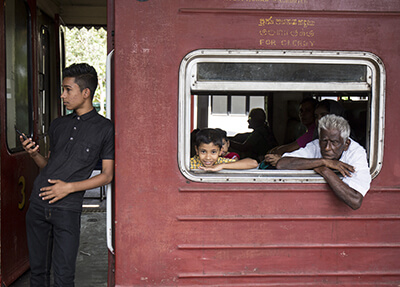 En attente pour le départ Gare de Kandy