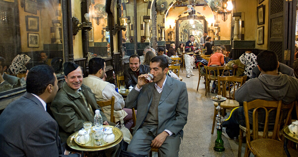 Restaurant dans un souk au Caire